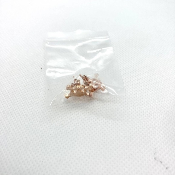 ROSE Gold Skull and Crossbones Earring Pair - Picture 7 of 8